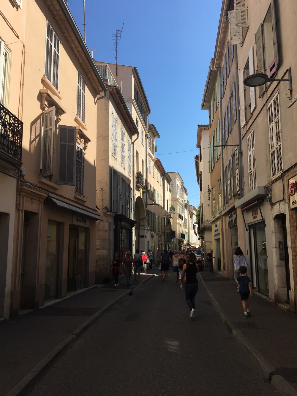 AntibesStreet